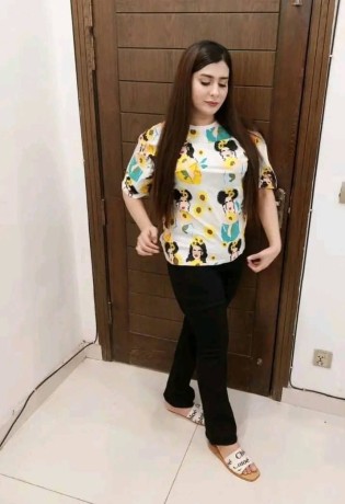 dating-service-available-for-connect-with-me-big-0